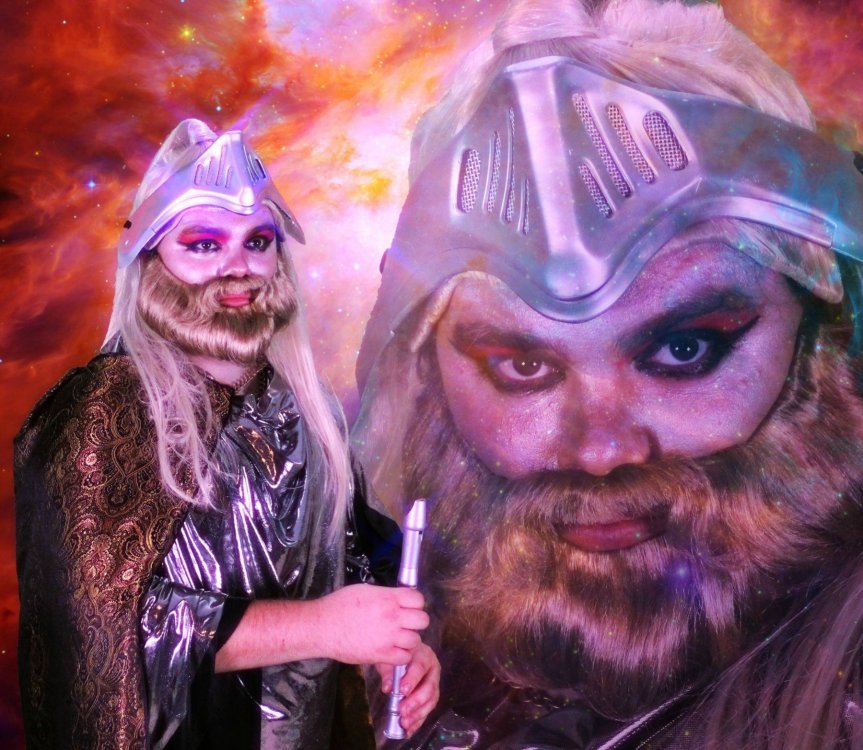 2024909633_WizardLorgreallifepic.thumb.jpg.1b3f2ff50adbcf48bb96b0a3dec55752.jpg