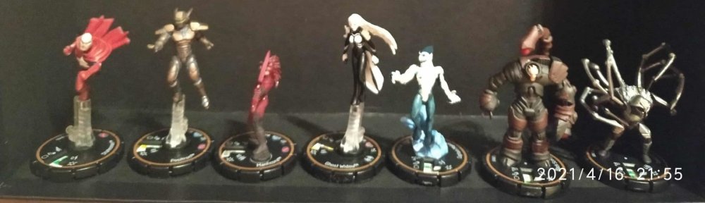 HeroclixCOH.thumb.jpg.751a5898405b094b21eac8ef50ef5550.jpg